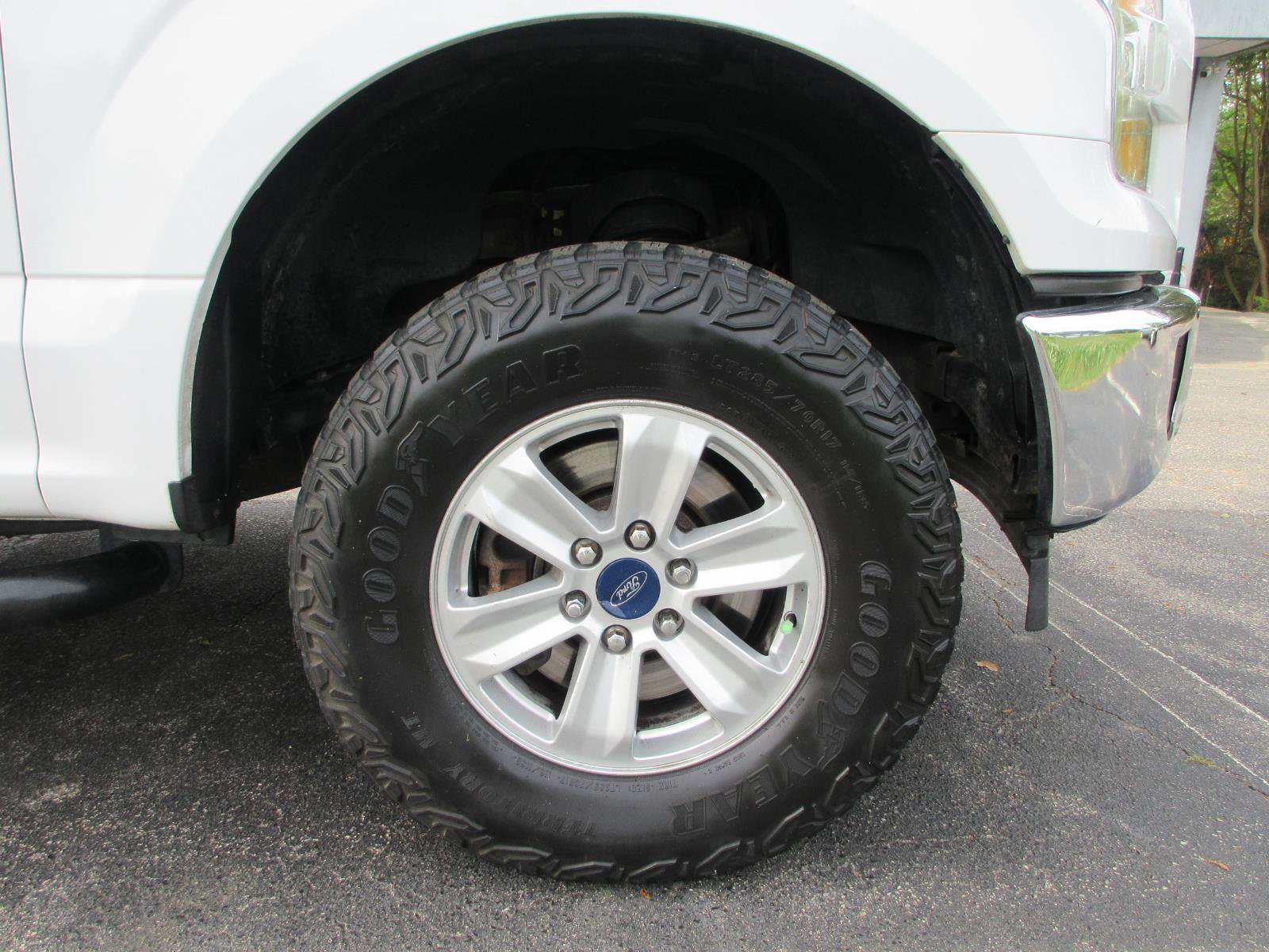 Used 2017 Ford F150 XLT AWD/4WD image 22