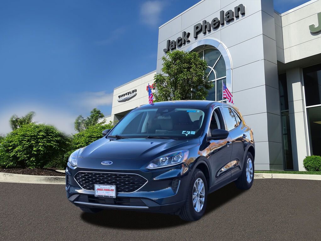 Used 2022 Ford Escape SE w/ Convenience Package image 3