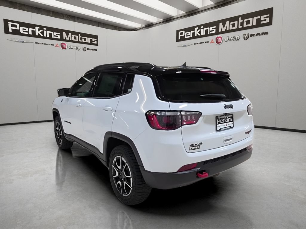 New 2026 Jeep Compass Trailhawk AWD/4WD image 3