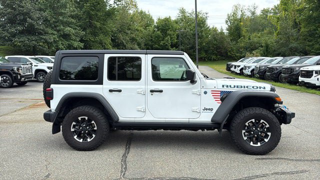Used 2024 Jeep Wrangler Unlimited Rubicon 4xe w/ Capability Package AWD/4WD image 5