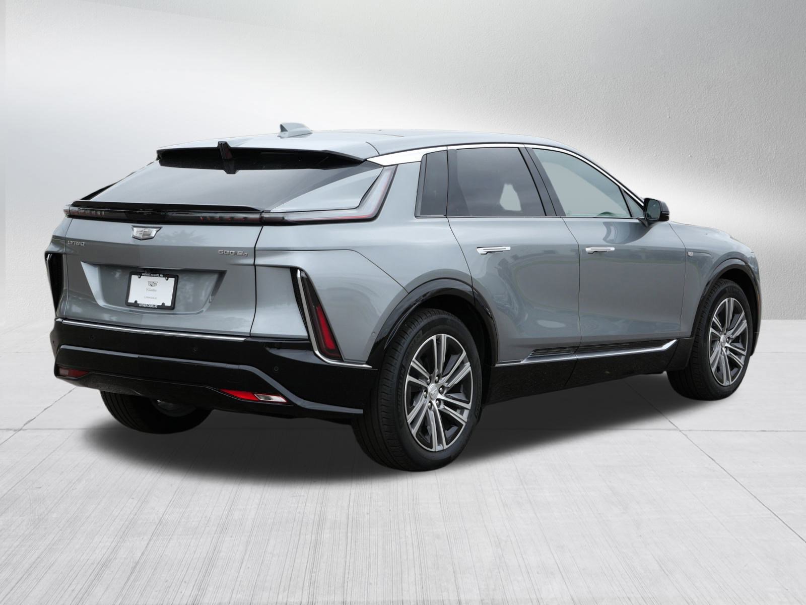 Certified 2024 Cadillac Lyriq Luxury w/ LPO, Floor Liner Package image 6