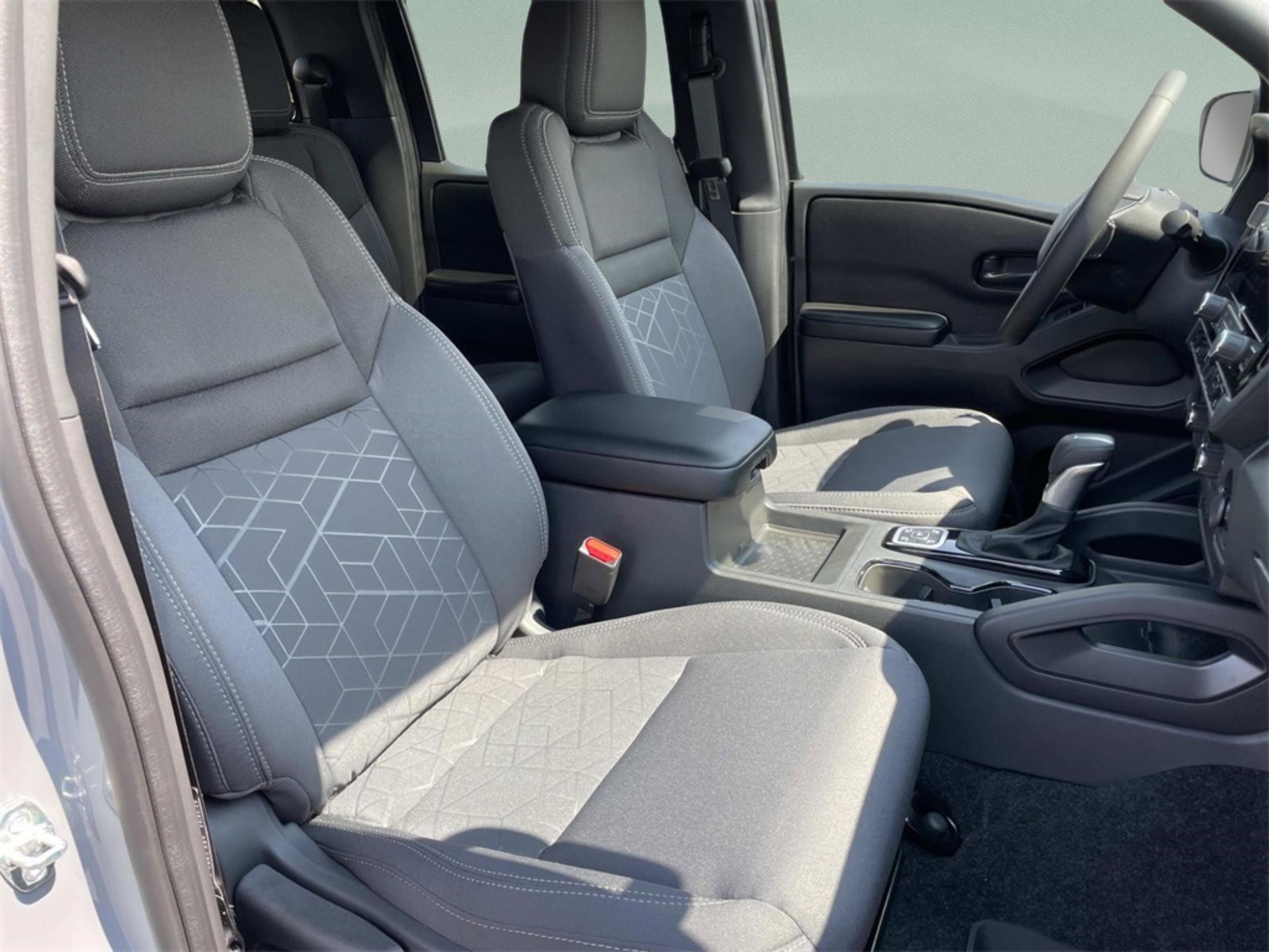 New 2026 Nissan Frontier SV image 24