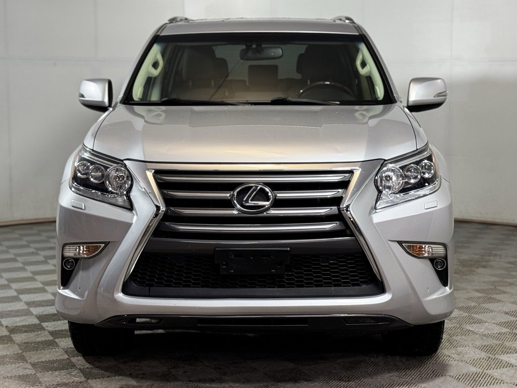 Used 2019 Lexus GX 460 image 10