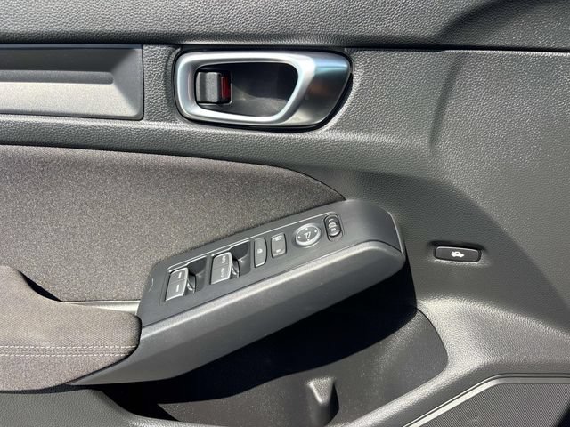Used 2025 Honda Civic Sport image 17