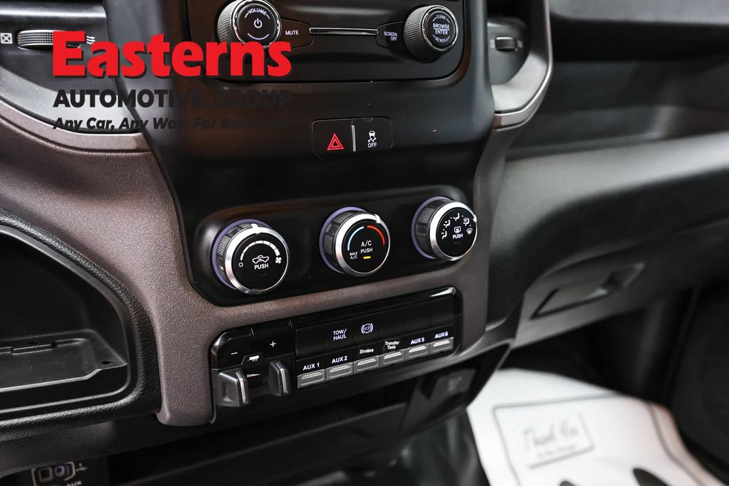 Used 2022 RAM 2500 Tradesman w/ Chrome Appearance Group AWD/4WD image 20
