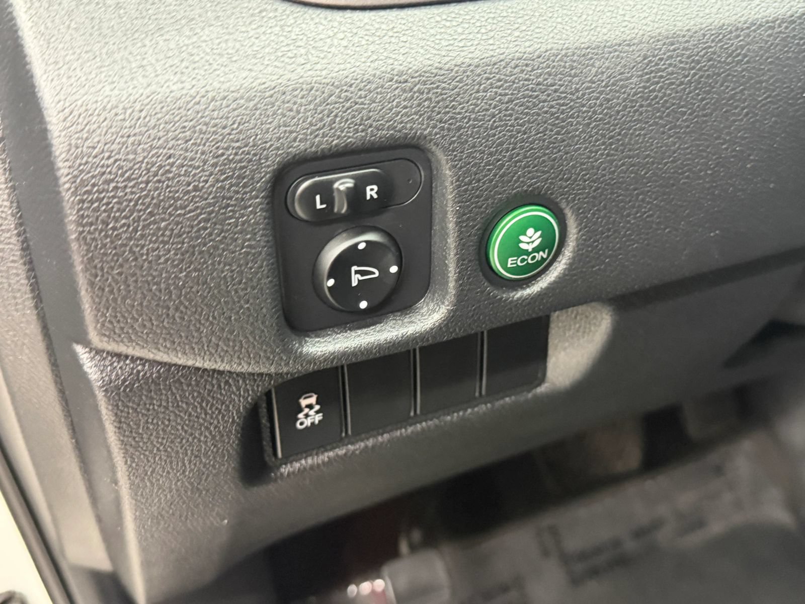 Used 2018 Honda Pilot EX image 25