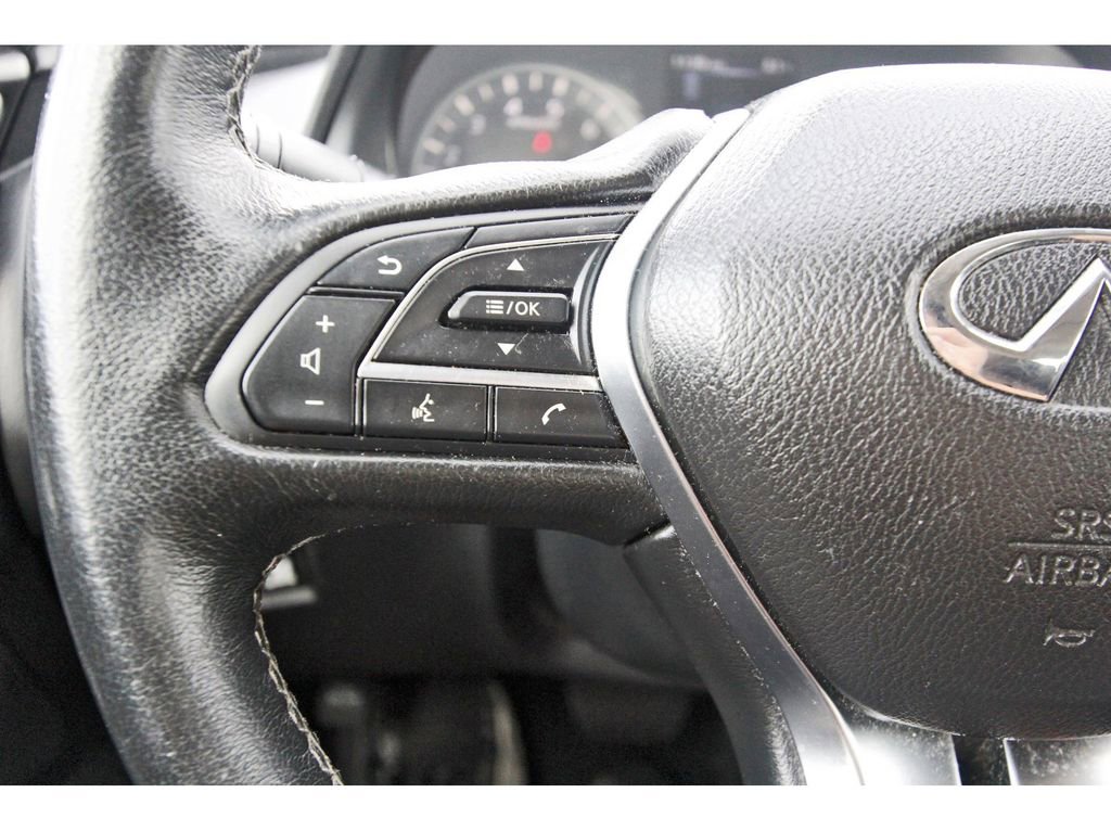 Used 2019 INFINITI Q50 Luxe image 13