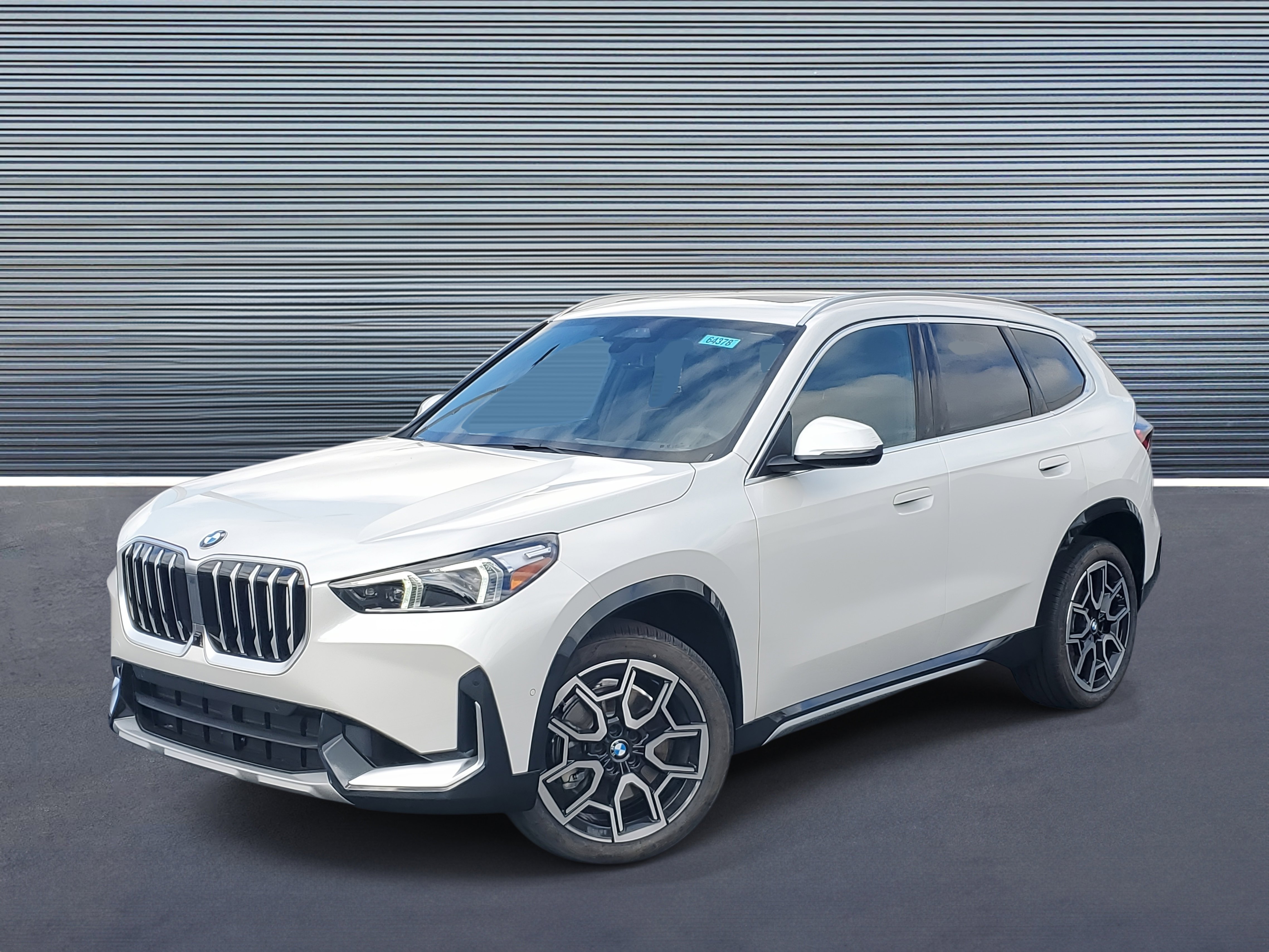 New 2026 BMW X1 xDrive28i w/ Technology Package image 1