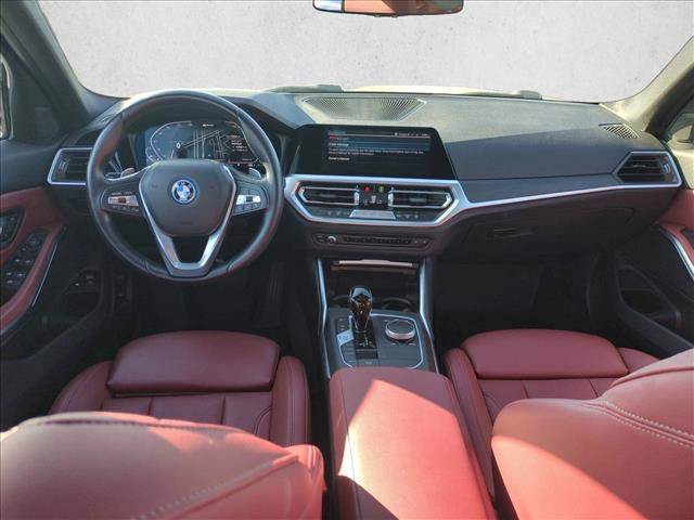 Used 2022 BMW 330e w/ Convenience Package RWD image 16
