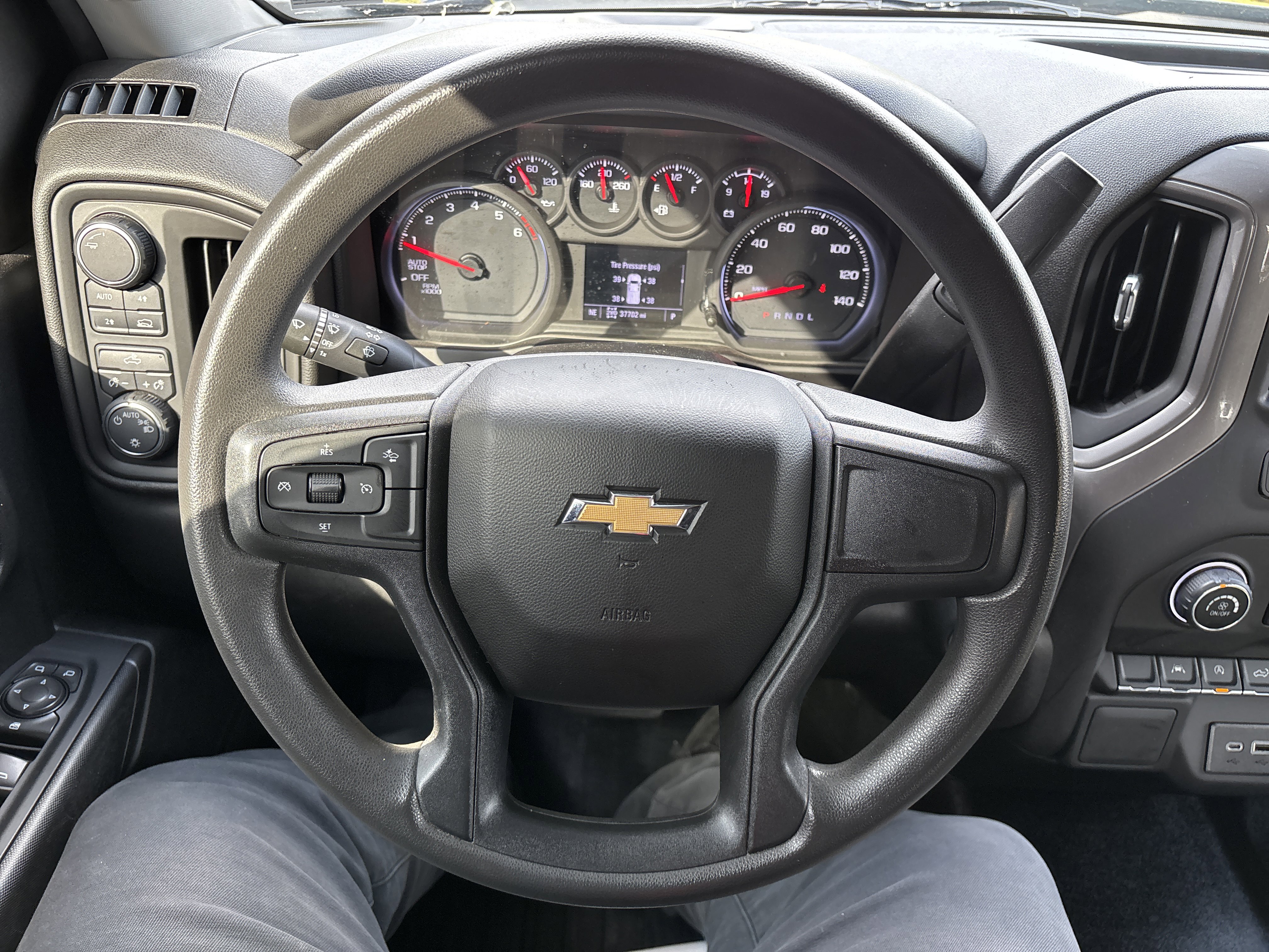 Used 2022 Chevrolet Silverado 1500 Custom image 17