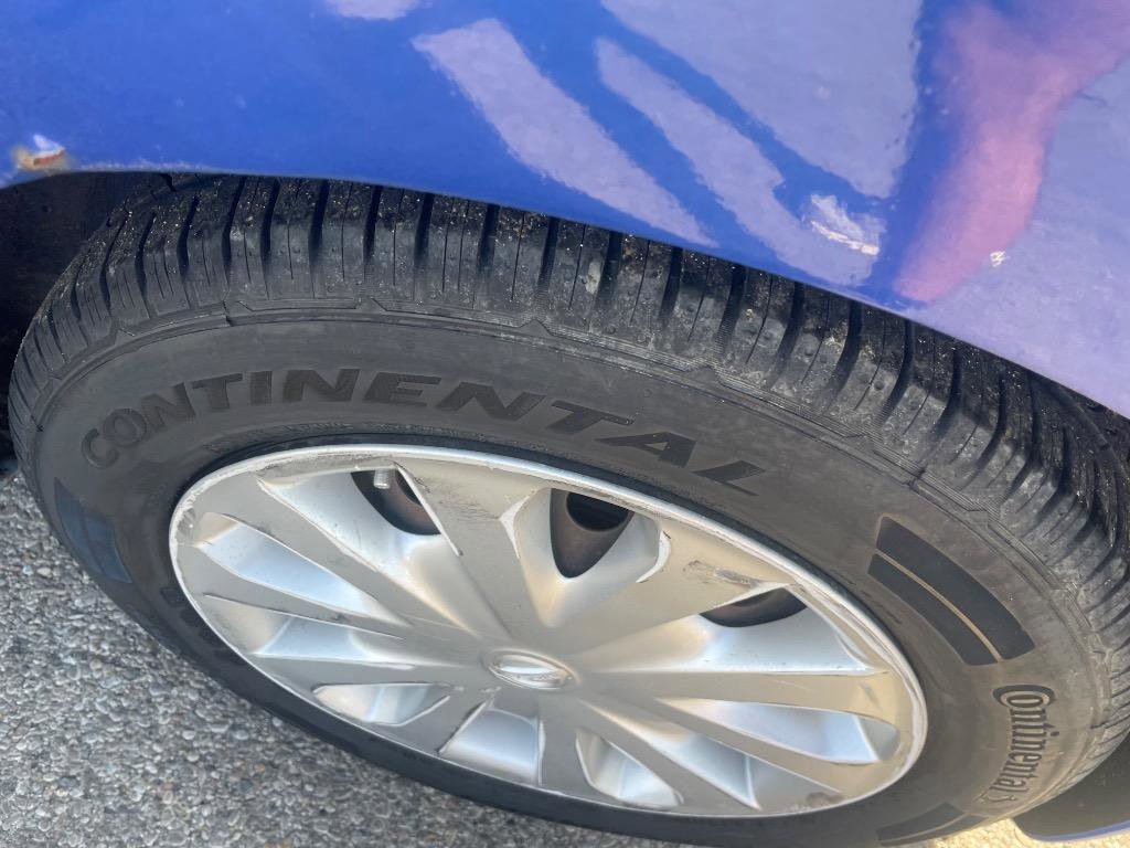 Used 2014 Nissan Versa Note SV image 11