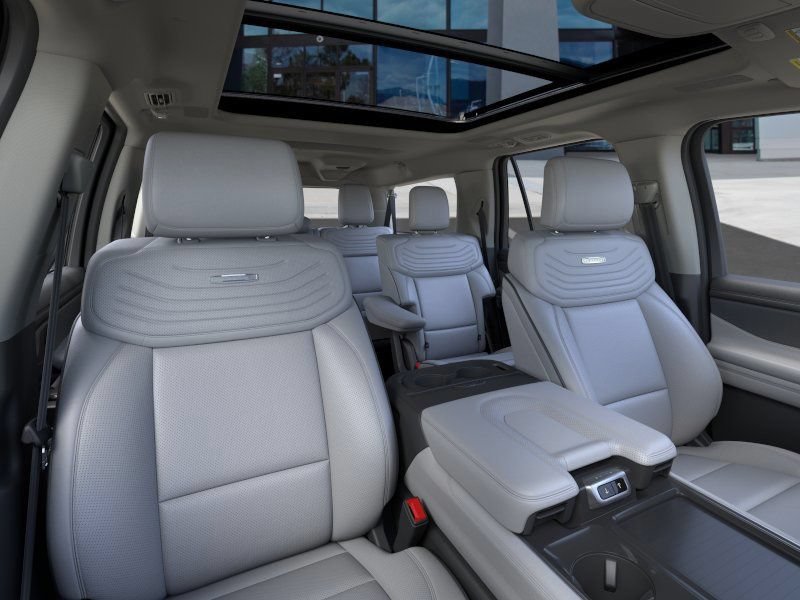 New 2025 Ford Expedition Max Platinum w/ Platinum Ultimate Package AWD/4WD image 11