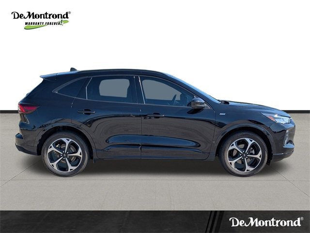 Used 2023 Ford Escape ST-Line Select w/ Tech Pack #2 image 5