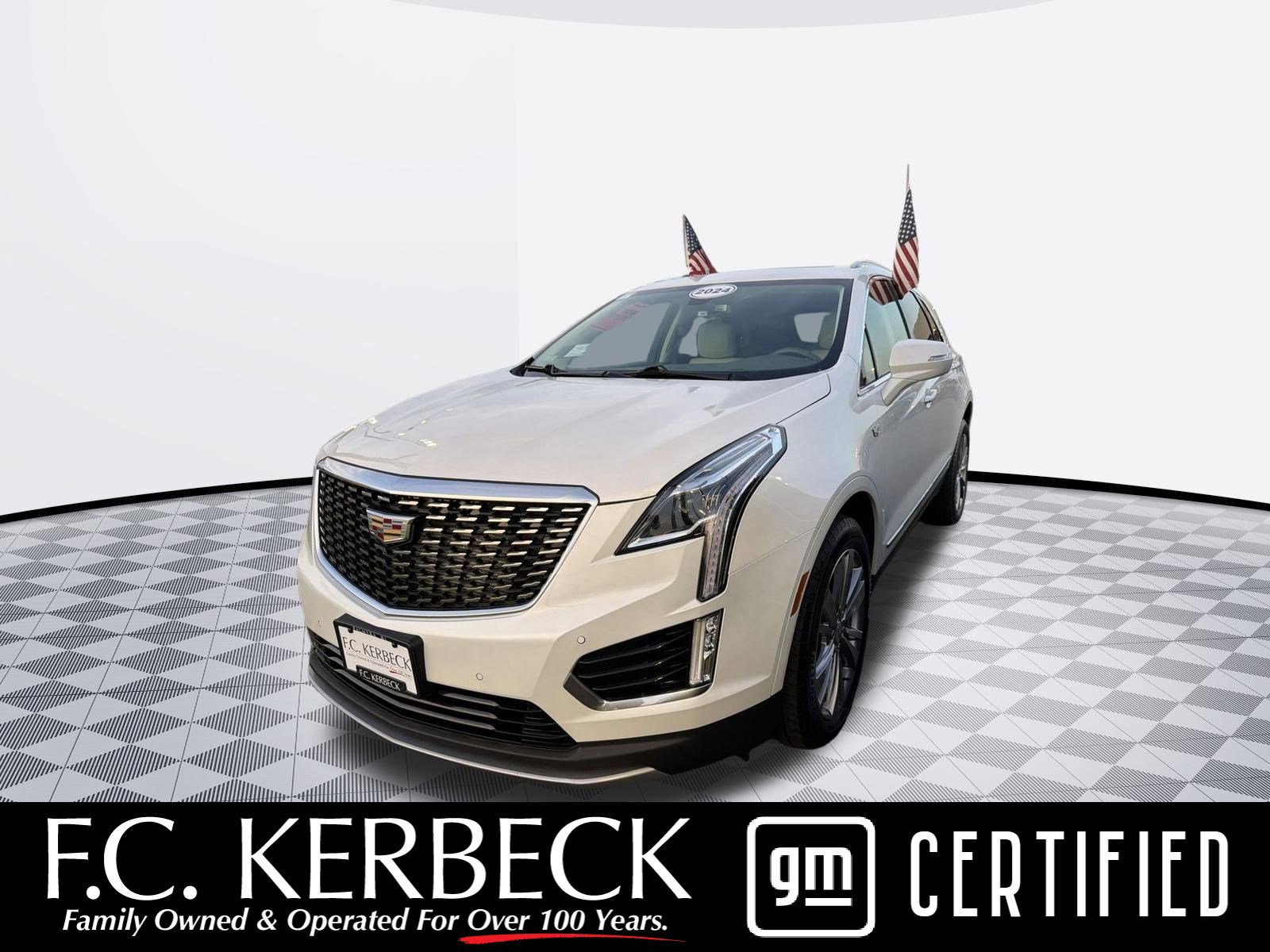 Certified 2024 Cadillac XT5 Premium Luxury w/ LPO, Floor Liner Package image 1