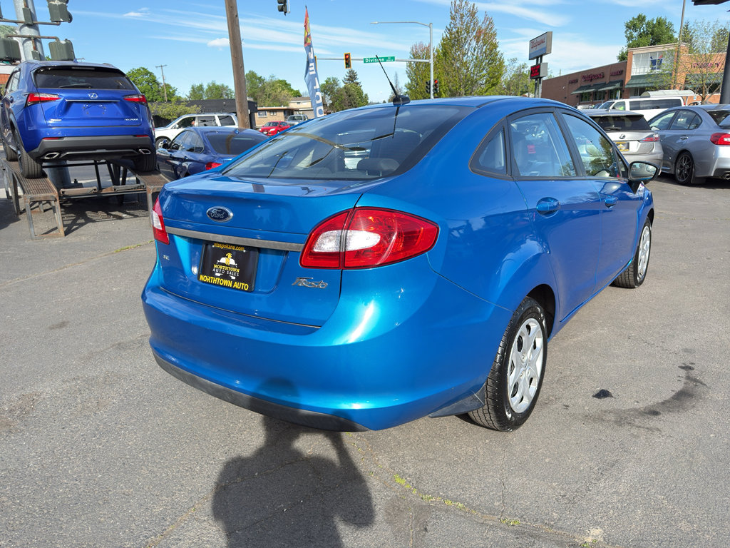 Used 2013 Ford Fiesta SE FWD image 7