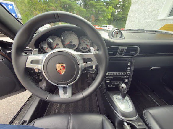 Used 2012 Porsche 911 Turbo S AWD/4WD image 42