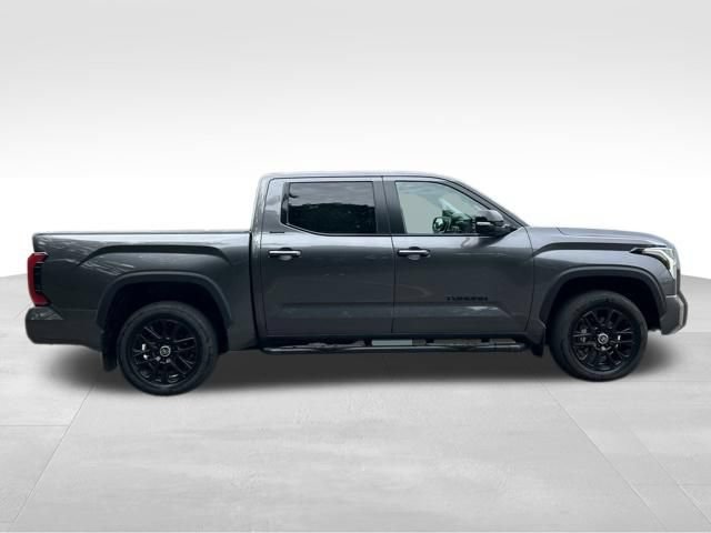 Used 2024 Toyota Tundra Limited AWD/4WD image 6