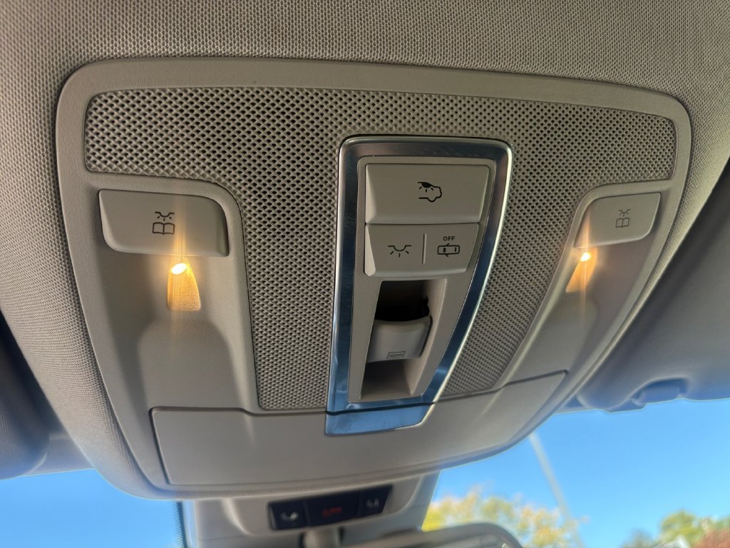 Used 2013 Mercedes-Benz GL 320 BlueTEC 4MATIC image 21