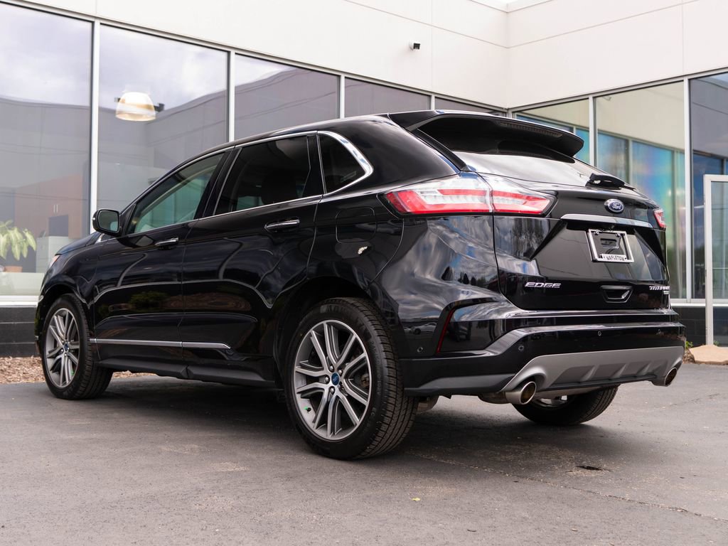 Used 2019 Ford Edge Titanium w/ Equipment Group 301A AWD/4WD image 7