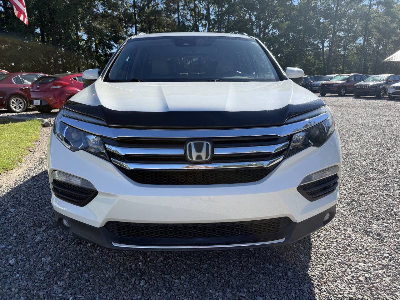 Used 2017 Honda Pilot Touring image 3