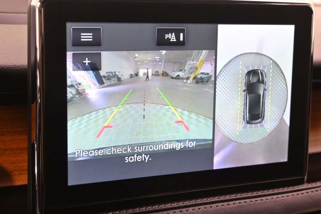 Used 2021 Lincoln Corsair Reserve w/ Equipment Group 201A image 28