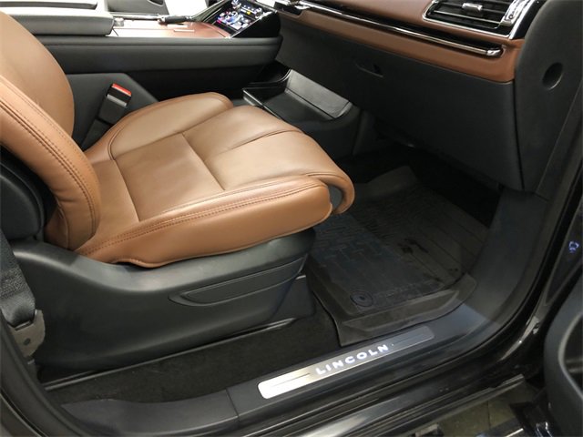 Used 2024 Lincoln Navigator L Reserve image 39