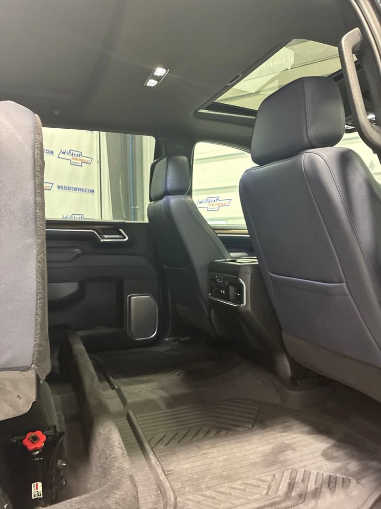 Used 2025 Chevrolet Silverado 2500 High Country w/ High Country Premium Package AWD/4WD image 49
