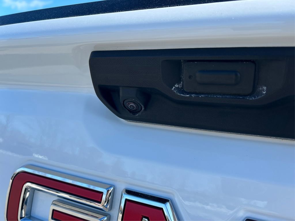 Used 2025 GMC Sierra 1500 Pro w/ Convenience Package image 16