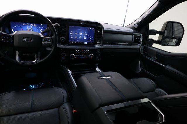 Used 2025 Ford F250 Platinum image 89