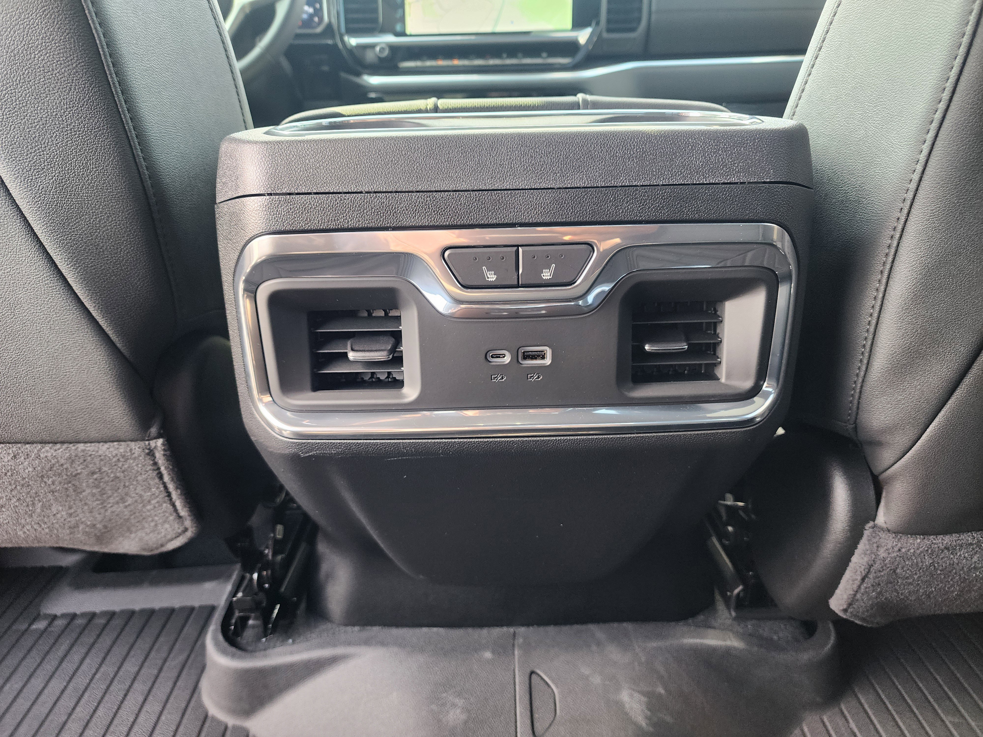 New 2026 Chevrolet Silverado 1500 LTZ w/ LTZ Premium Package image 18