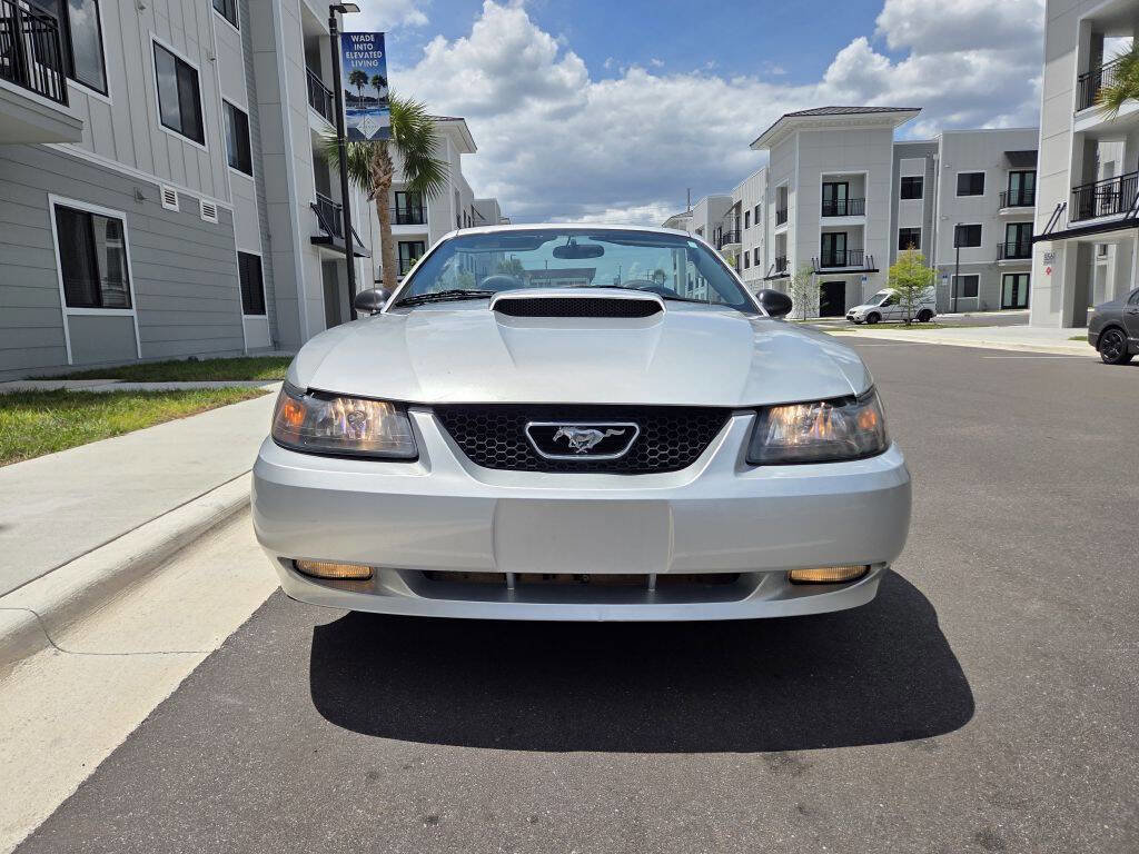 Used 2004 Ford Mustang GT RWD image 4