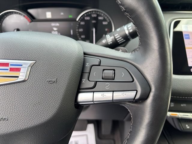 Used 2023 Cadillac XT4 Premium Luxury w/ Driver Assist Package AWD/4WD image 15