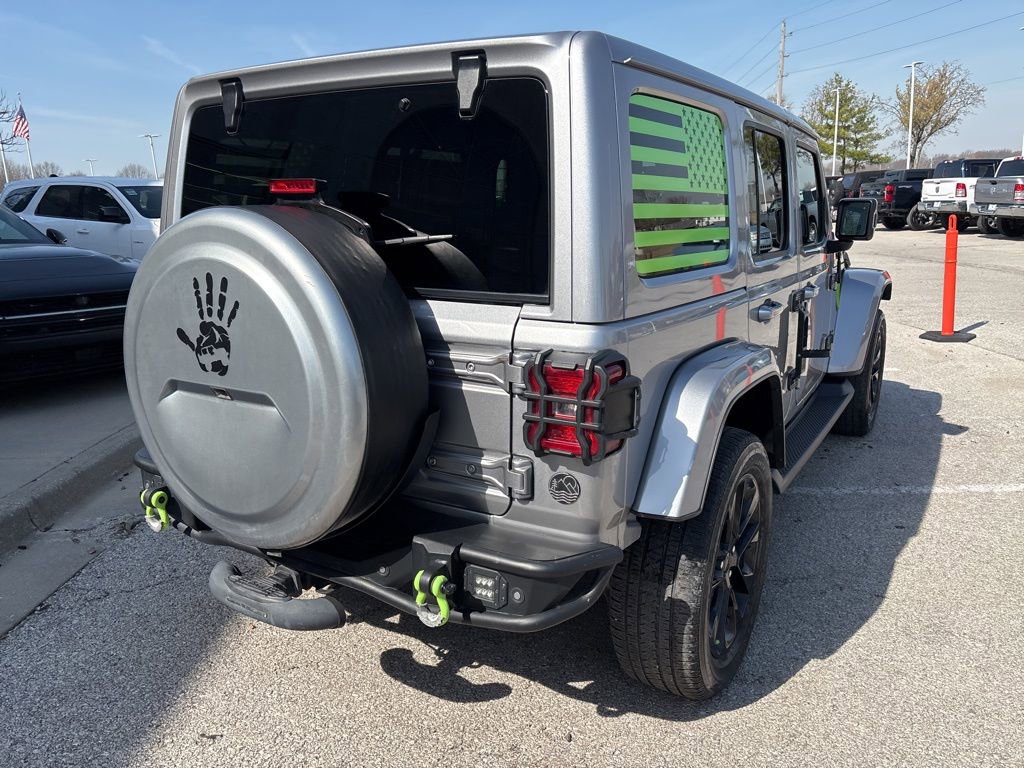 Used 2021 Jeep Wrangler Unlimited Sahara AWD/4WD image 23