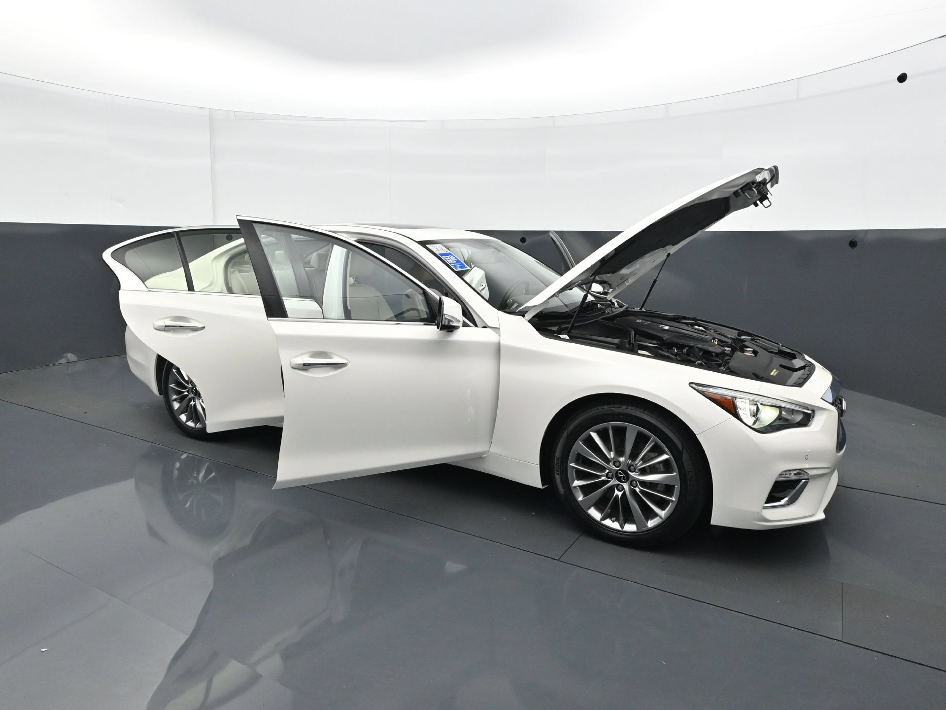 Used 2024 INFINITI Q50 Luxe AWD/4WD image 34