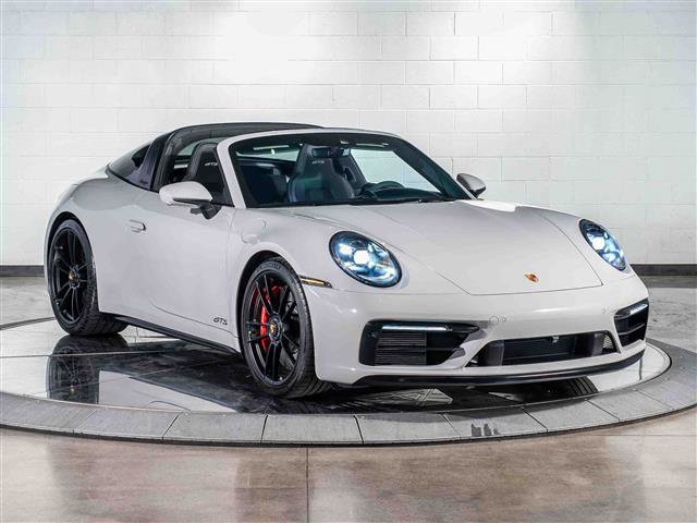 Used 2024 Porsche 911 Targa 4 GTS image 17