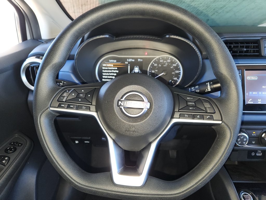 Used 2025 Nissan Versa SV FWD image 23
