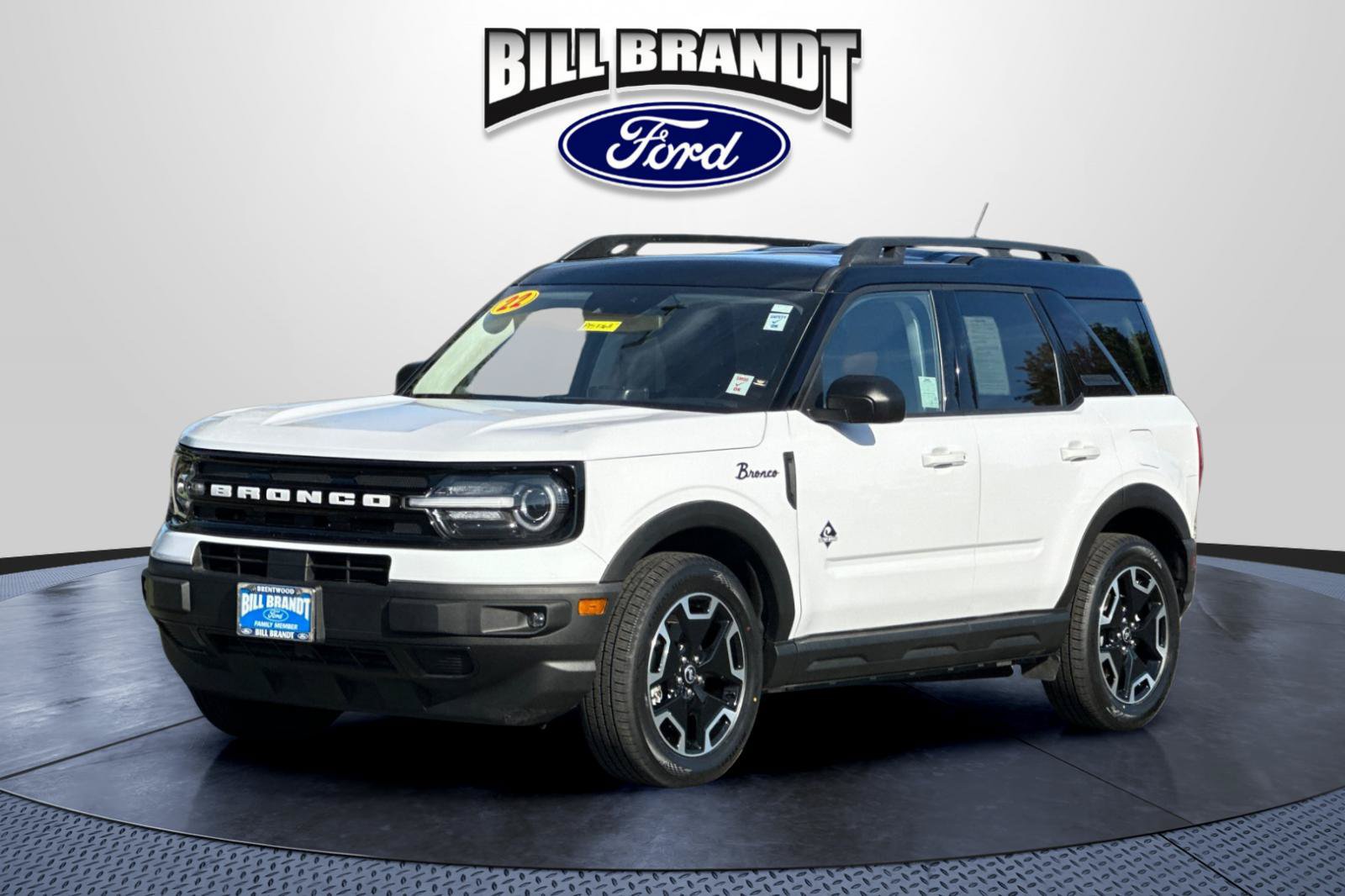 Used 2022 Ford Bronco Sport Outer Banks w/ Tech Package AWD/4WD image 7