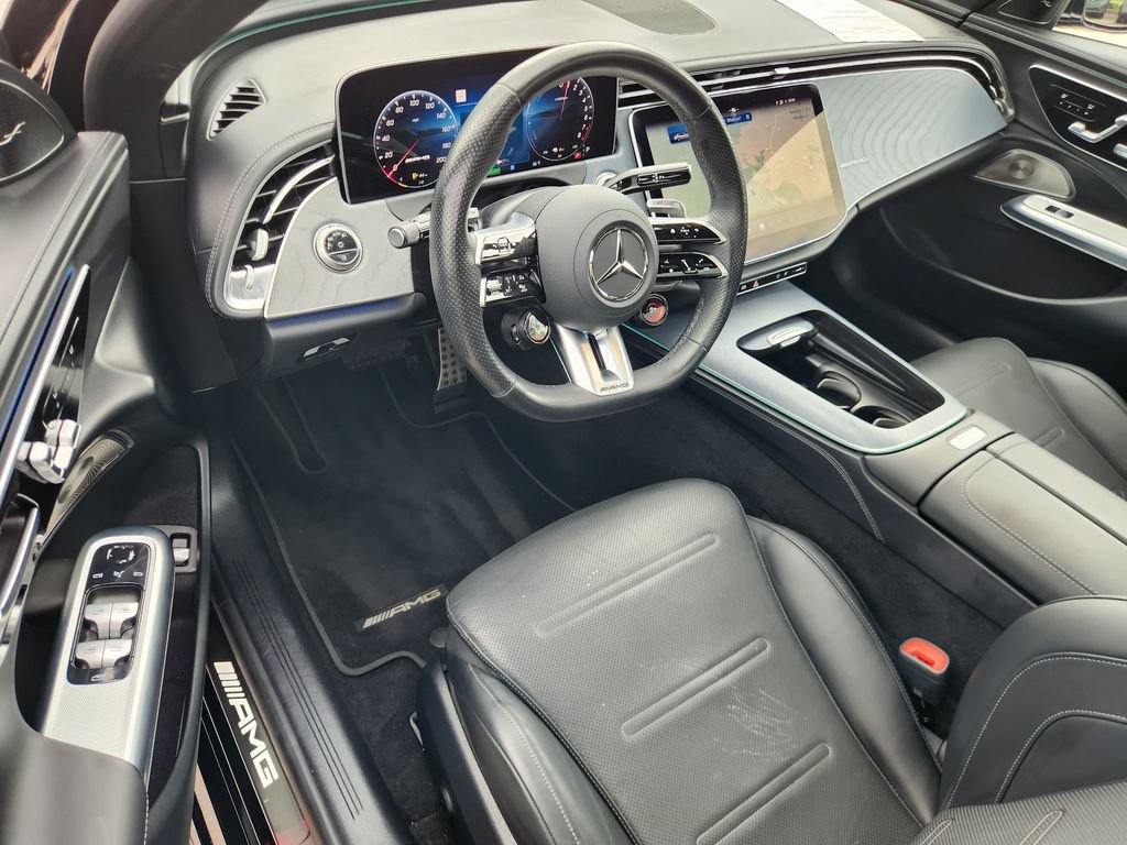 Certified 2025 Mercedes-Benz E 53 AMG e 4MATIC Sedan image 15
