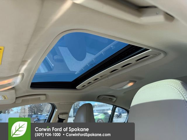 Used 2017 Volvo S60 T5 Dynamic image 30