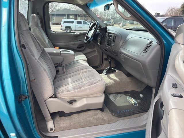Used 1997 Ford F150 XLT image 8