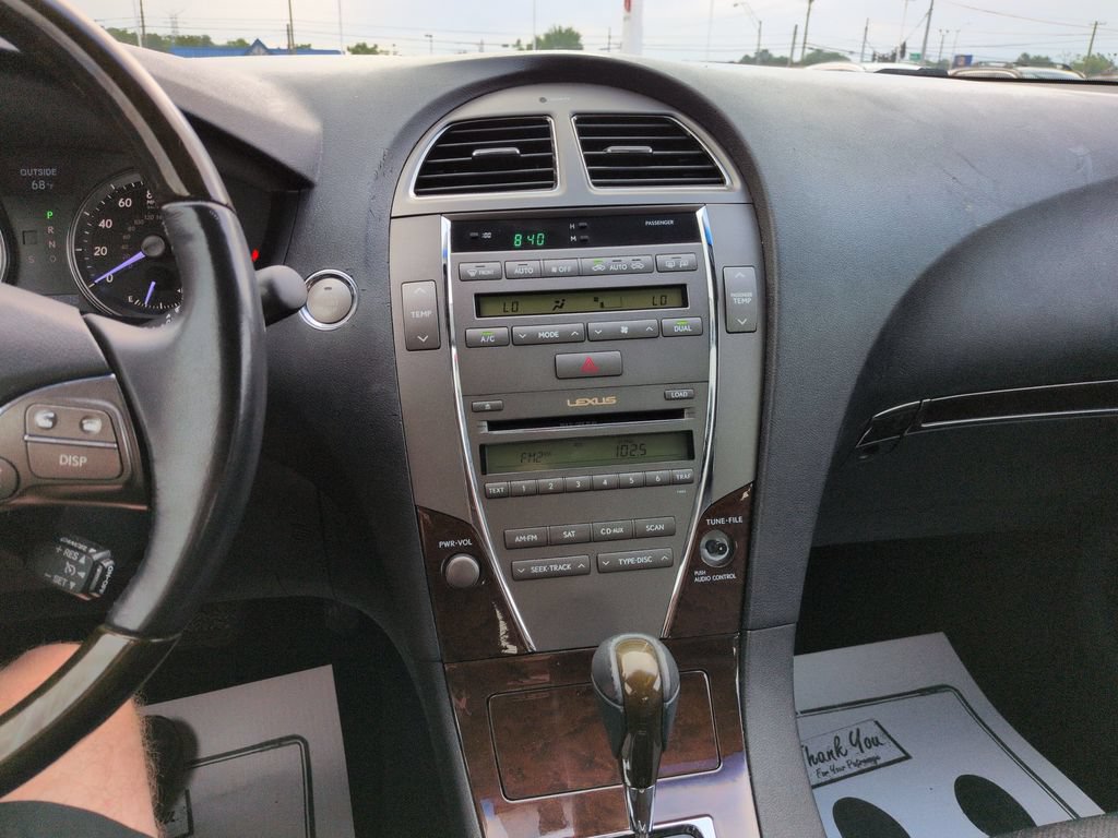 Used 2011 Lexus ES 350 FWD image 17