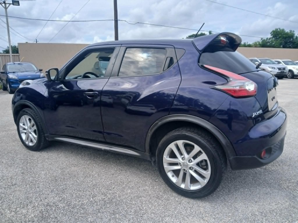Used 2015 Nissan Juke SL FWD image 7