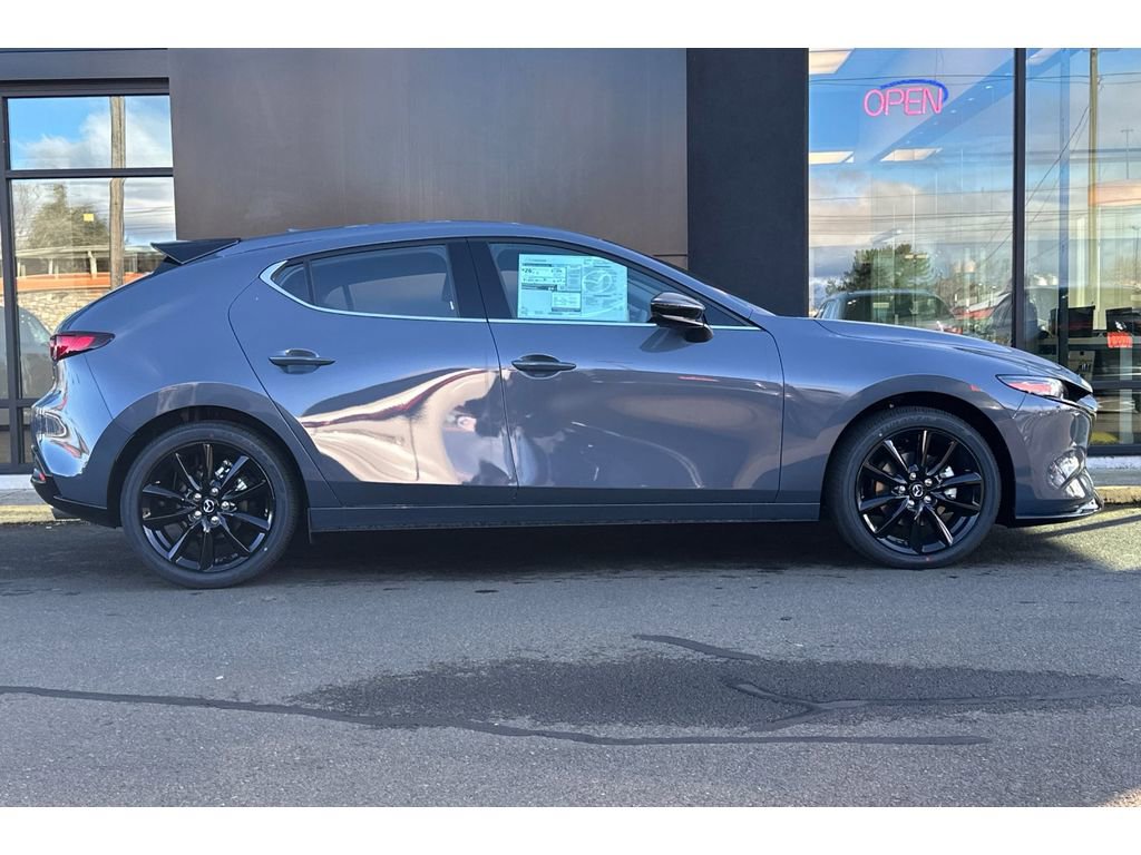 New 2026 MAZDA MAZDA3 Hatchback w/Premium Plus Pkg image 2