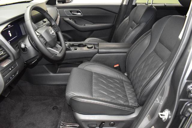 Certified 2026 Nissan Rogue Platinum w/ Platinum Premium Package AWD/4WD image 13