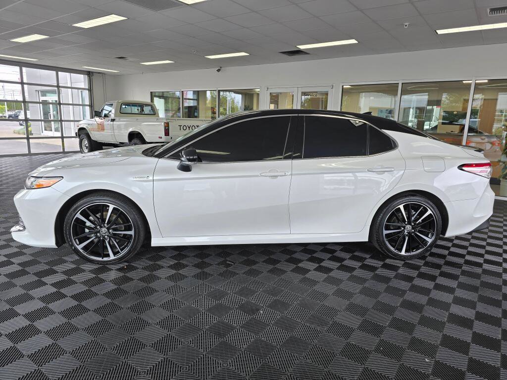 Used 2020 Toyota Camry XLE w/ Driver Assist Package FWD image 6
