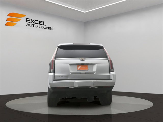 Used 2018 Cadillac Escalade Luxury image 39