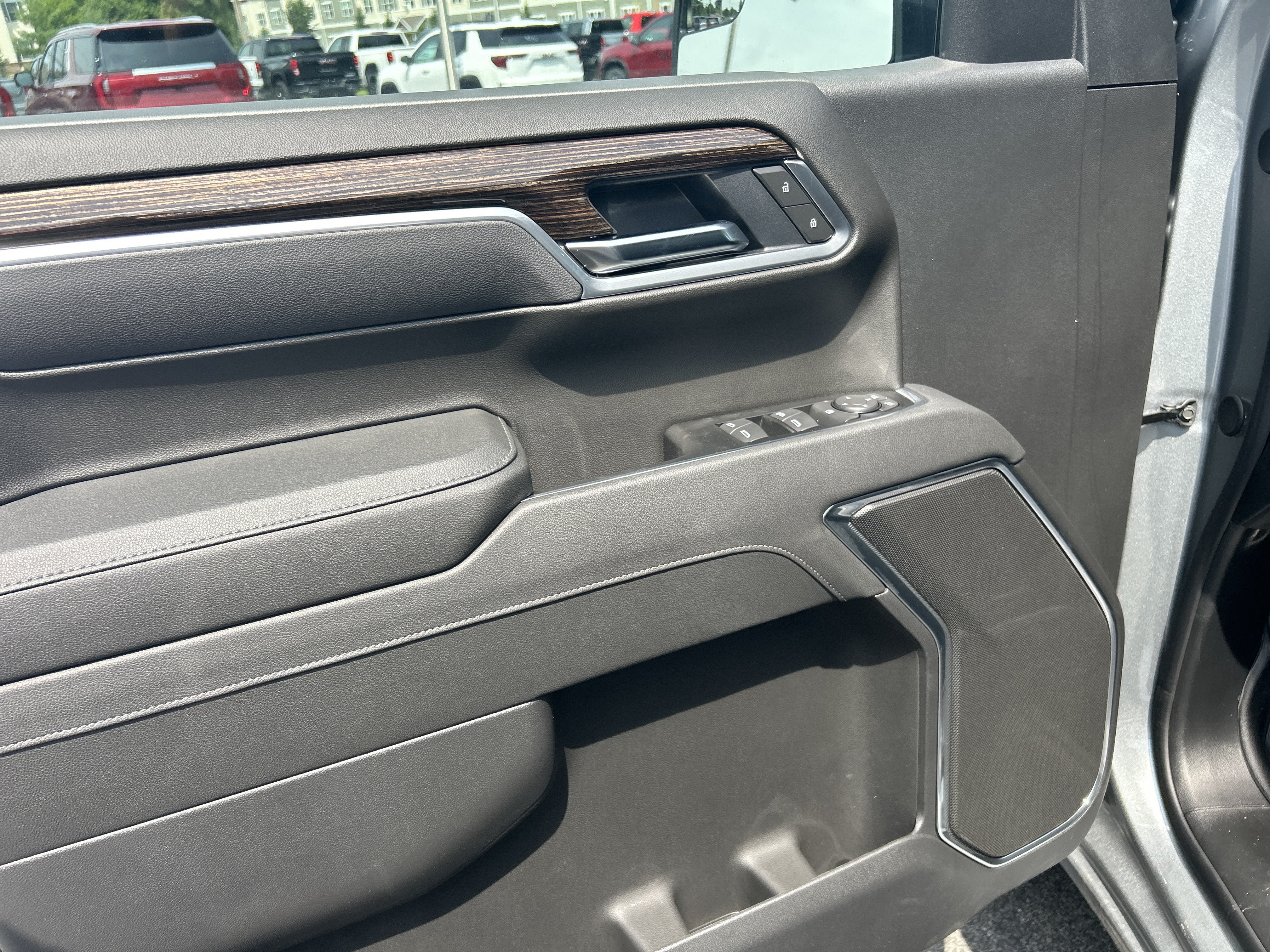 New 2026 GMC Sierra 1500 SLE AWD/4WD image 17