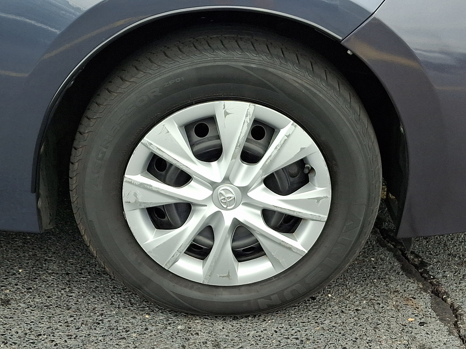 Used 2018 Toyota Corolla L FWD image 8