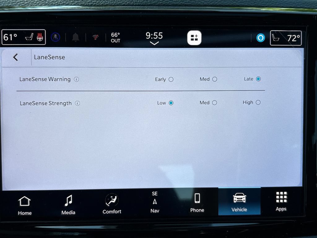 New 2027 Chrysler Pacifica Limited FWD image 45