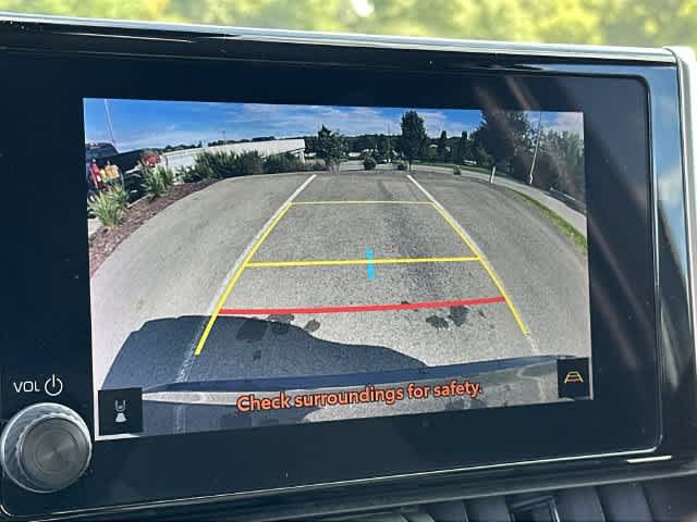 Used 2023 Toyota RAV4 LE AWD/4WD image 12
